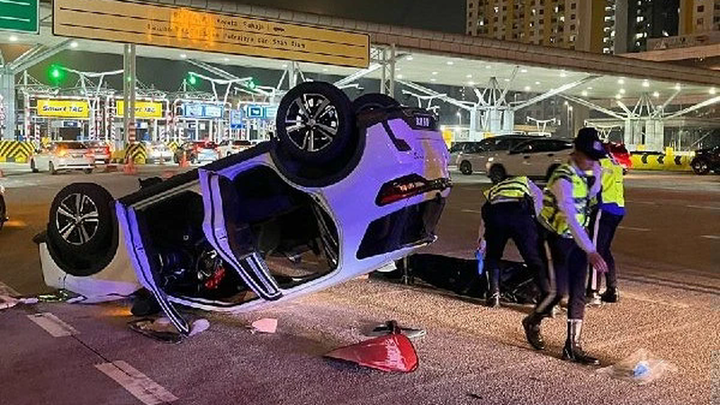 No photo was provided, so the scene cannot be described.